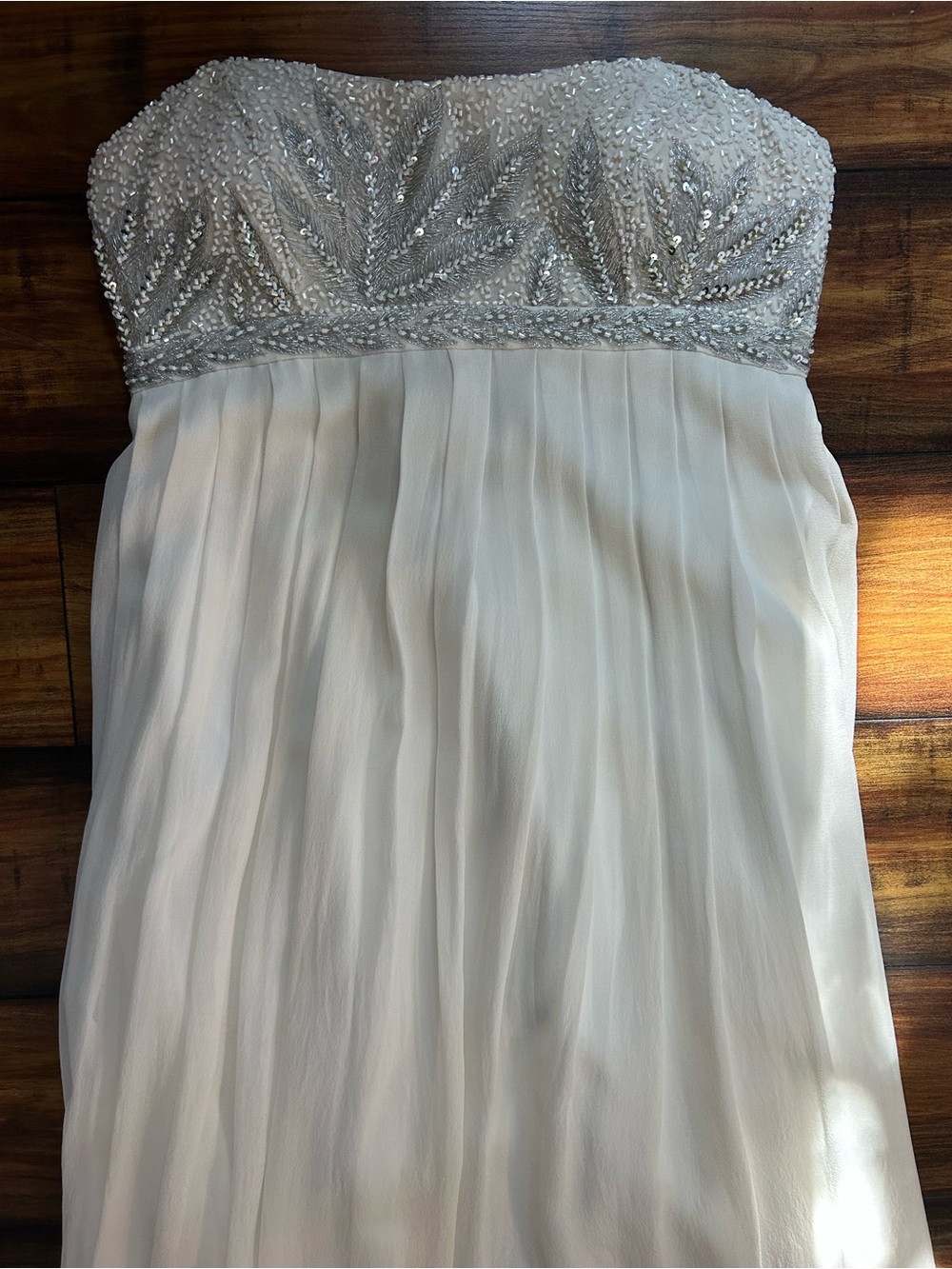 Aidan Mattox White Silk Beaded Strapless Evening Dress Sz XS / 2 / 4